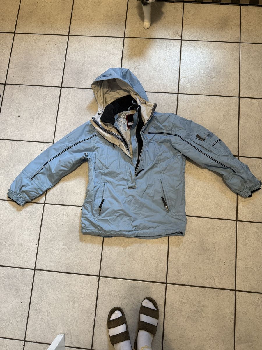 Metropolis Ski Pullover Anorak Jacket Light Blue with Hood and Pockets - Women's Size L