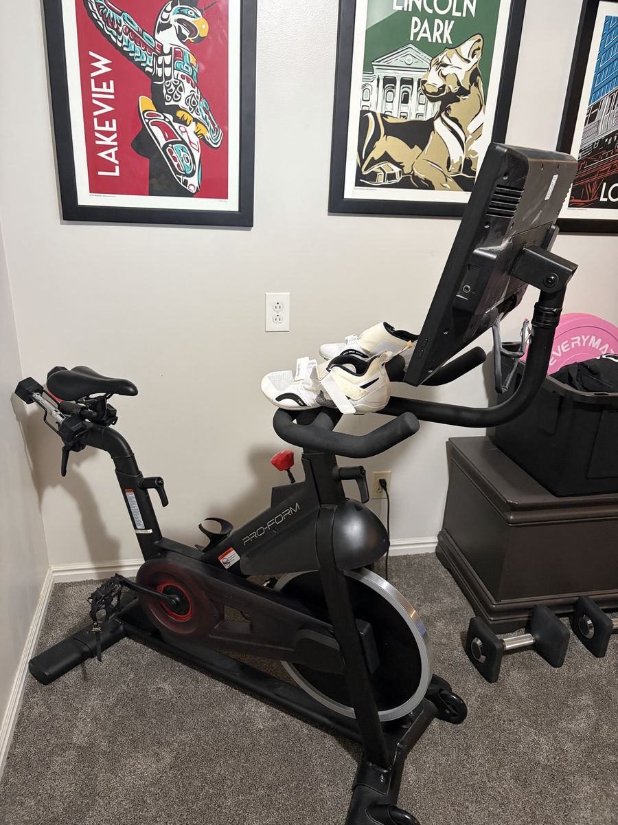 Proform bike with large Screen/ifit Compatible