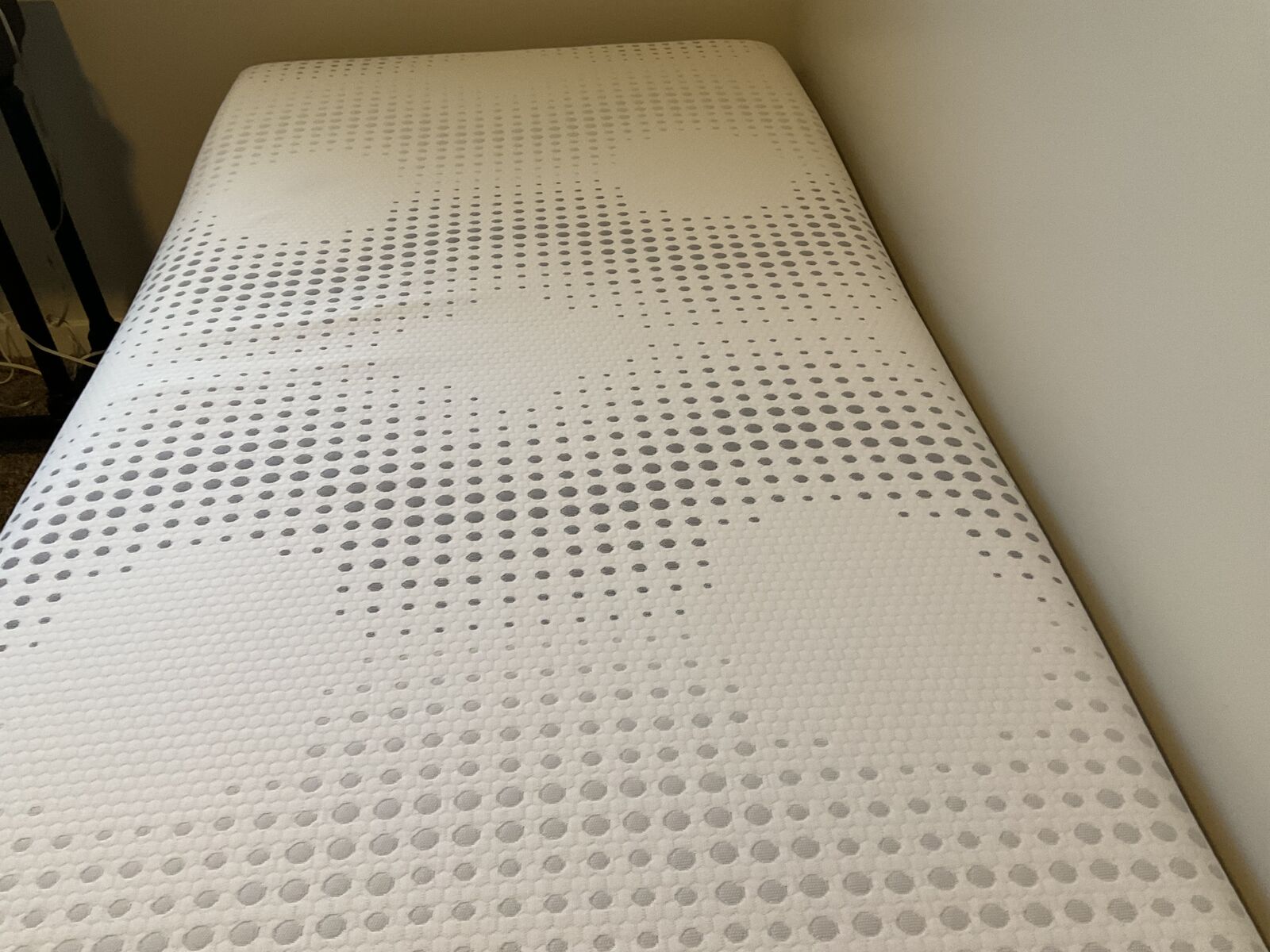 Like new twin luxury 11” mattress & new folding metal frame