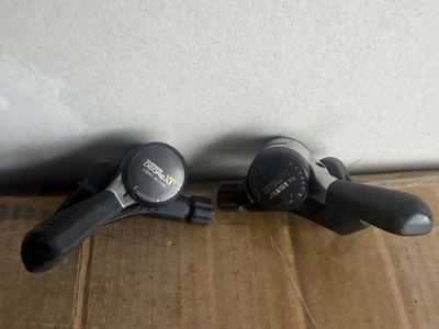 Shimano Deore XT Light Action SIS 7s Vintage Mountain Bike Shifters Pair