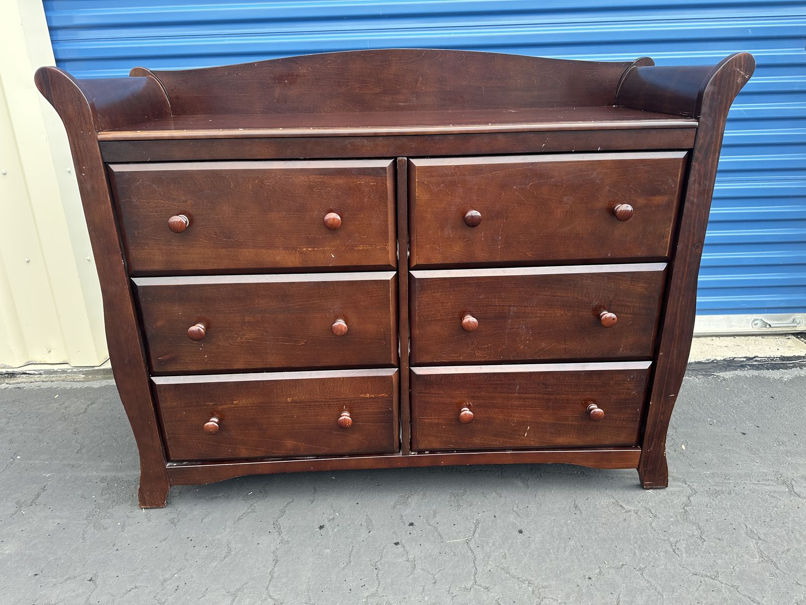 Super Cute Storkcraft Dresser
