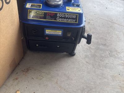 Chicago Electric 2HP 800/900W Portable Generator