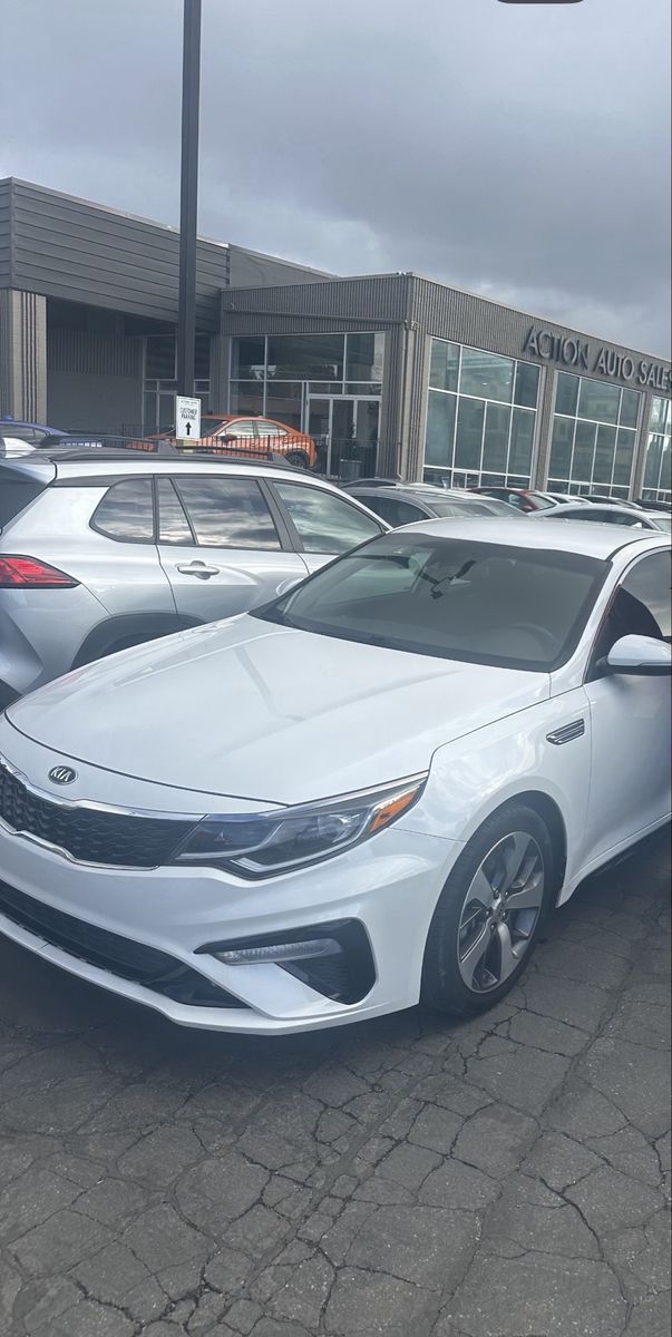 2019 Kia Optima S