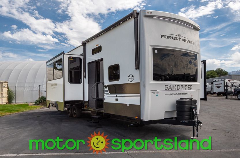2027 Forest River Sandpiper 41 Loft