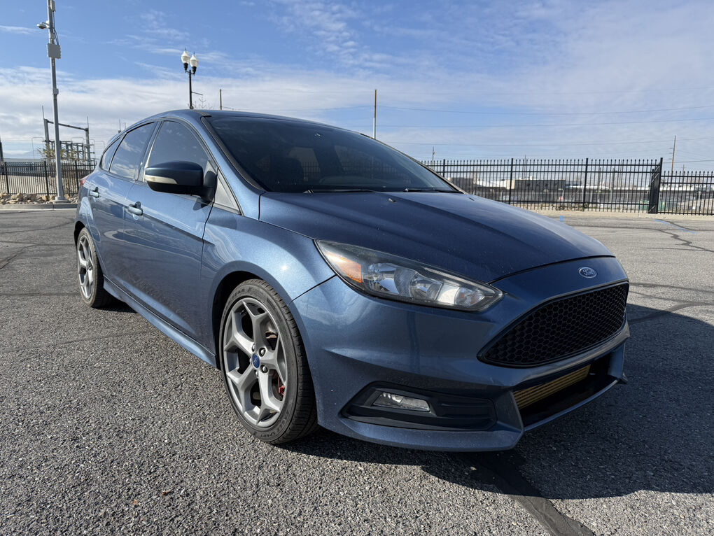 2018 Ford Focus ST