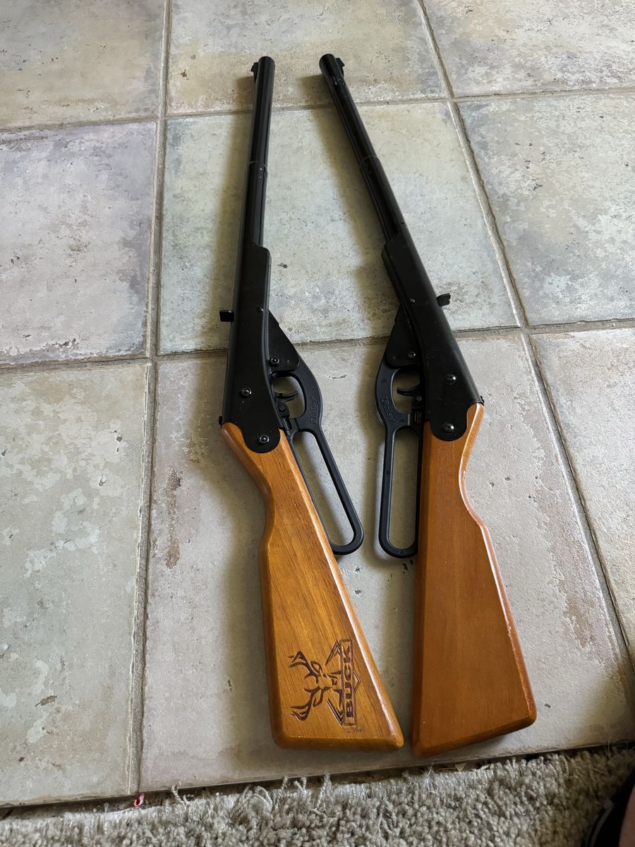 Set of 2 Daisy Buck Model 105 Lever Action BB rifles