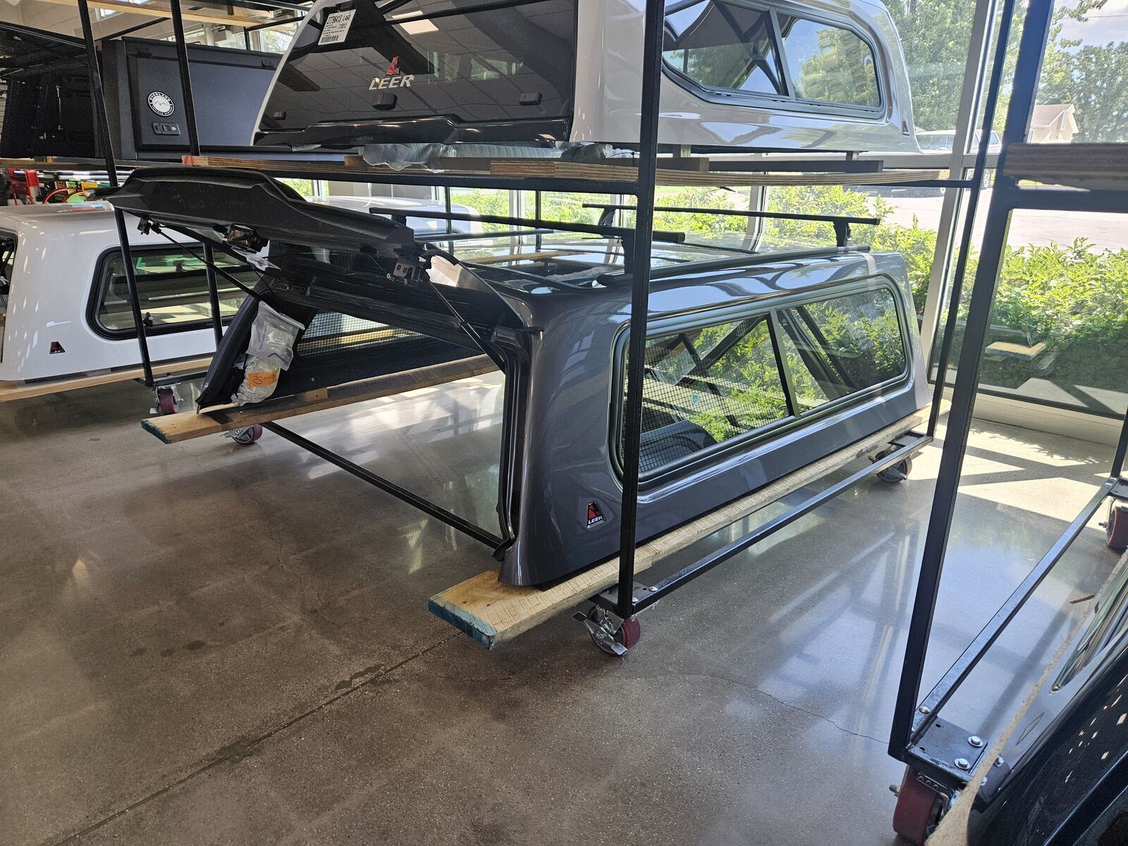 Leer 100XR! 2021+ Ford F150 6'6 Bed. With Multipro Tailgate! Carbonized Grey!