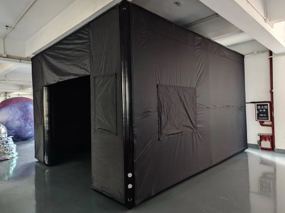 Inflatable Black Partition tent/ golf screen