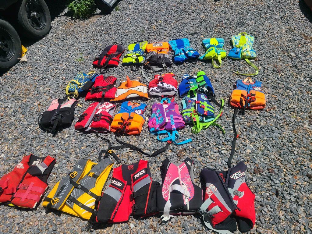 Kids life jackets