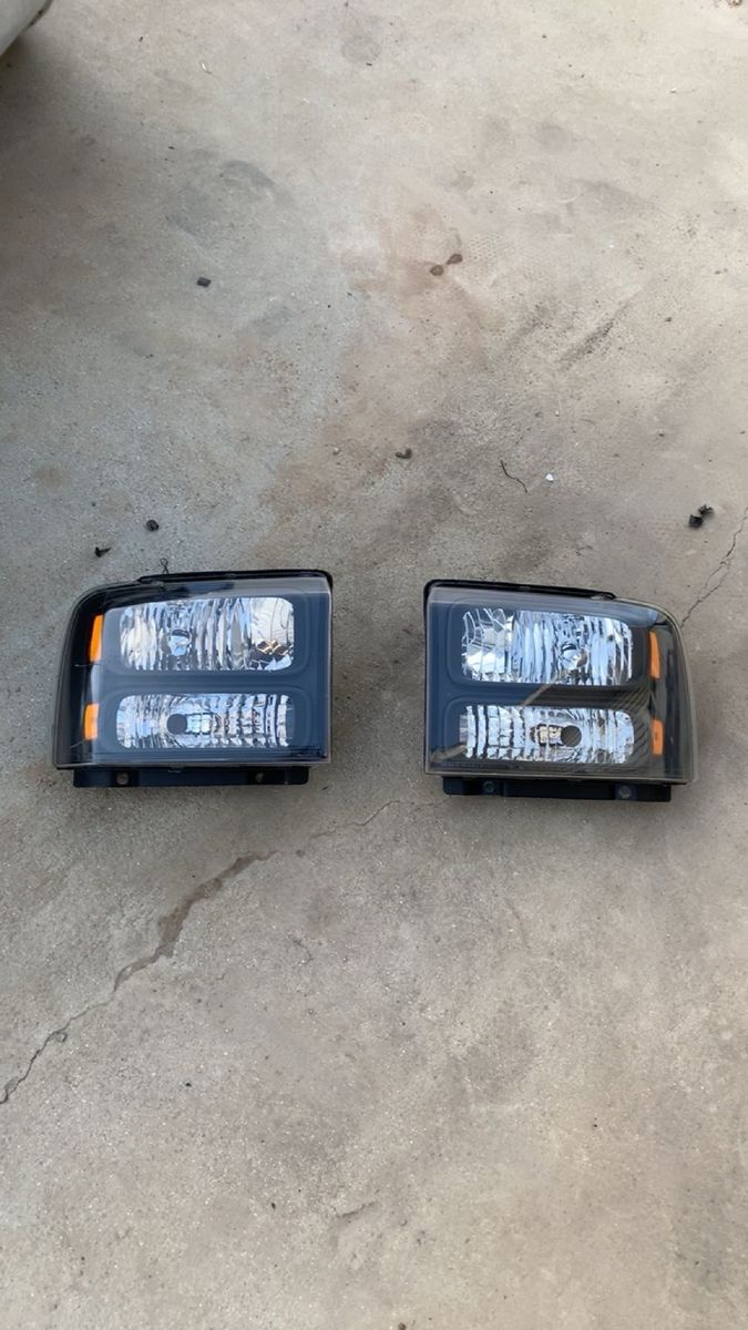 6.0 Powerstoke Tinted Headlights