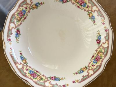 Vintage flowered small bowls