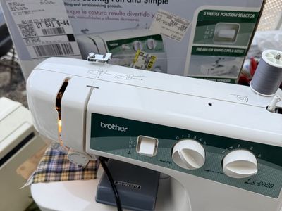 Brother LS-2020 Electric Portable Sewing Machine with Foot Pedal and Box