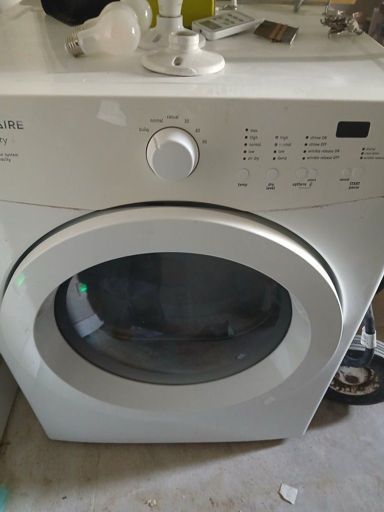 GE Electric Dryer White - Working Condition