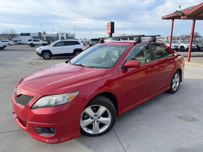 2011 TOYOTA CAMRY SE V6