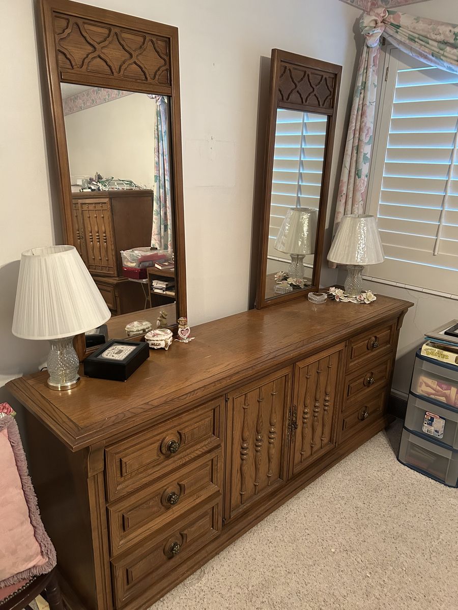 Estate Sale 3588s 2500e Salt lake