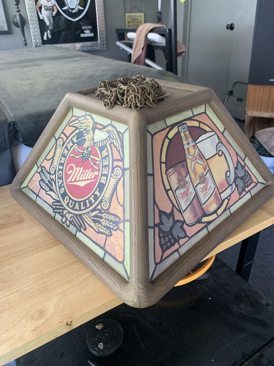 Hanging beer lamp
