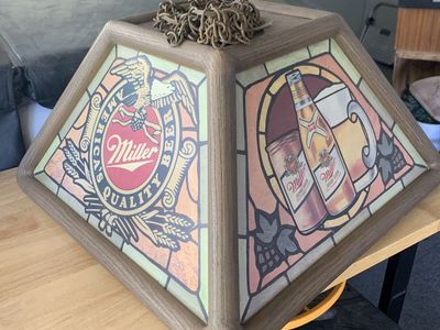 Hanging beer lamp