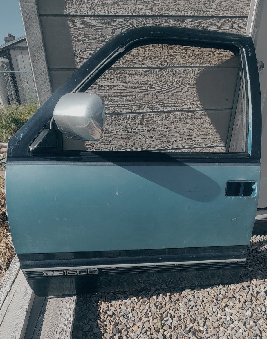 Chevy OBS driver door shell $60