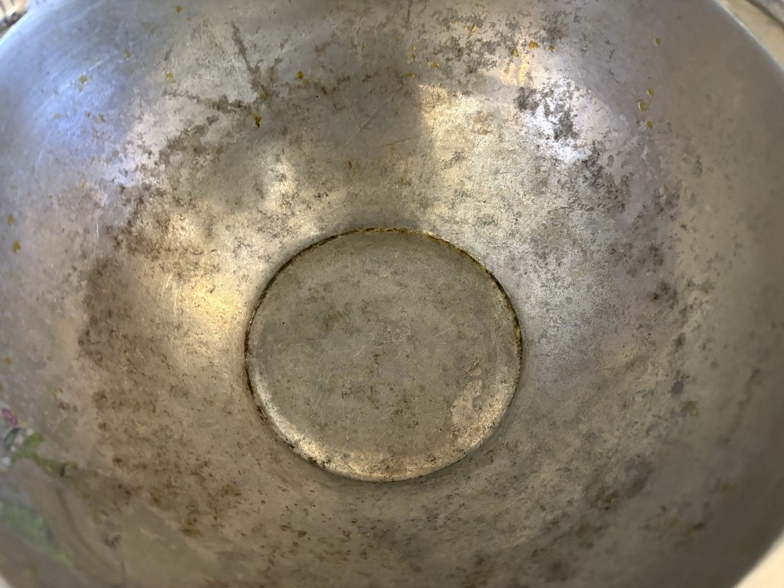 Main image 4