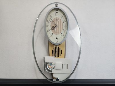 SMALL WORLD RHYTHM MID CENTURY MODERN STYLE WALL CLOCK MINIMALISTIC DESIGN