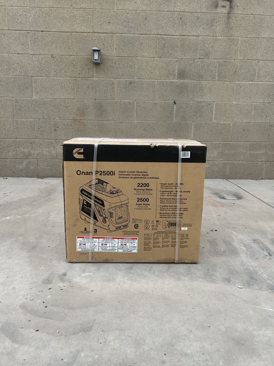 Cummins Onan P2500i Digital Inverter Generator 2200W Running / 2500W Peak