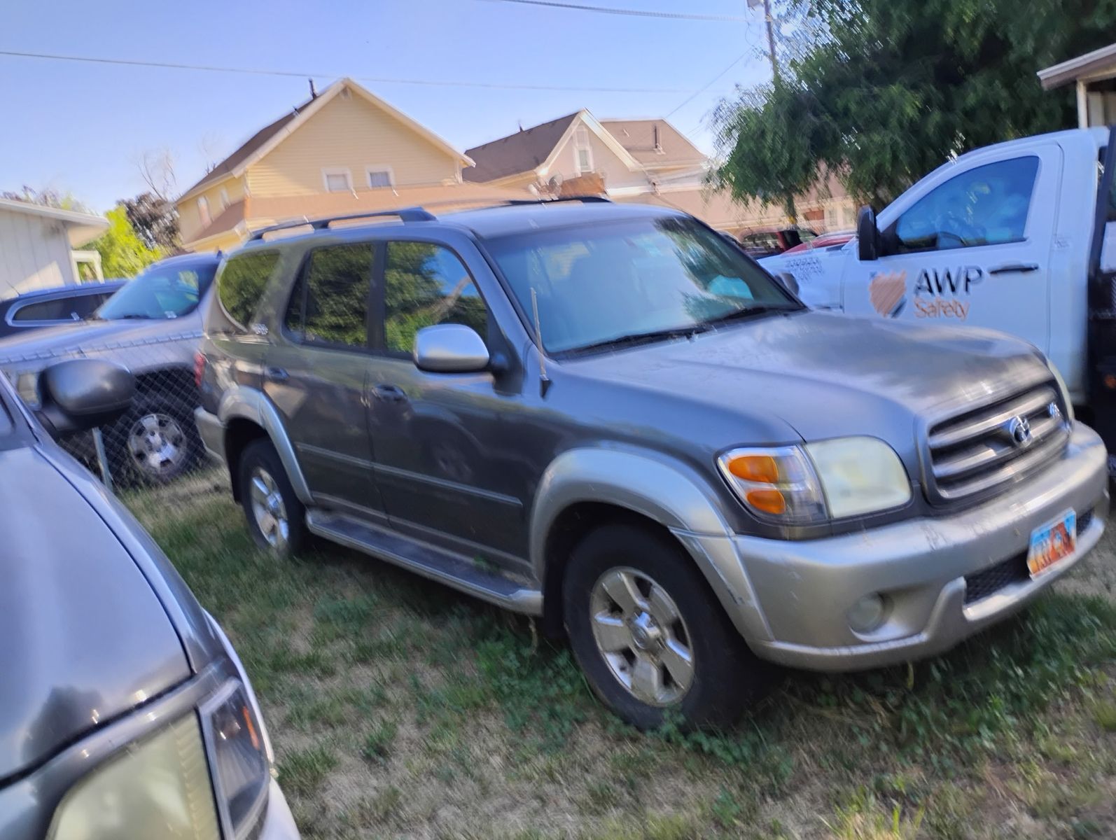 2004 Toyota Sequoia SR5