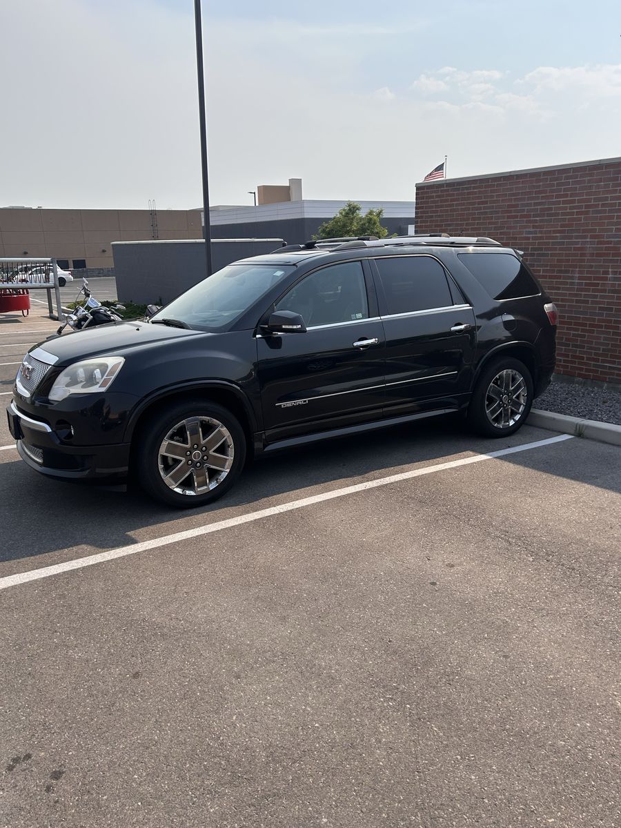 2012 GMC Acadia Denali