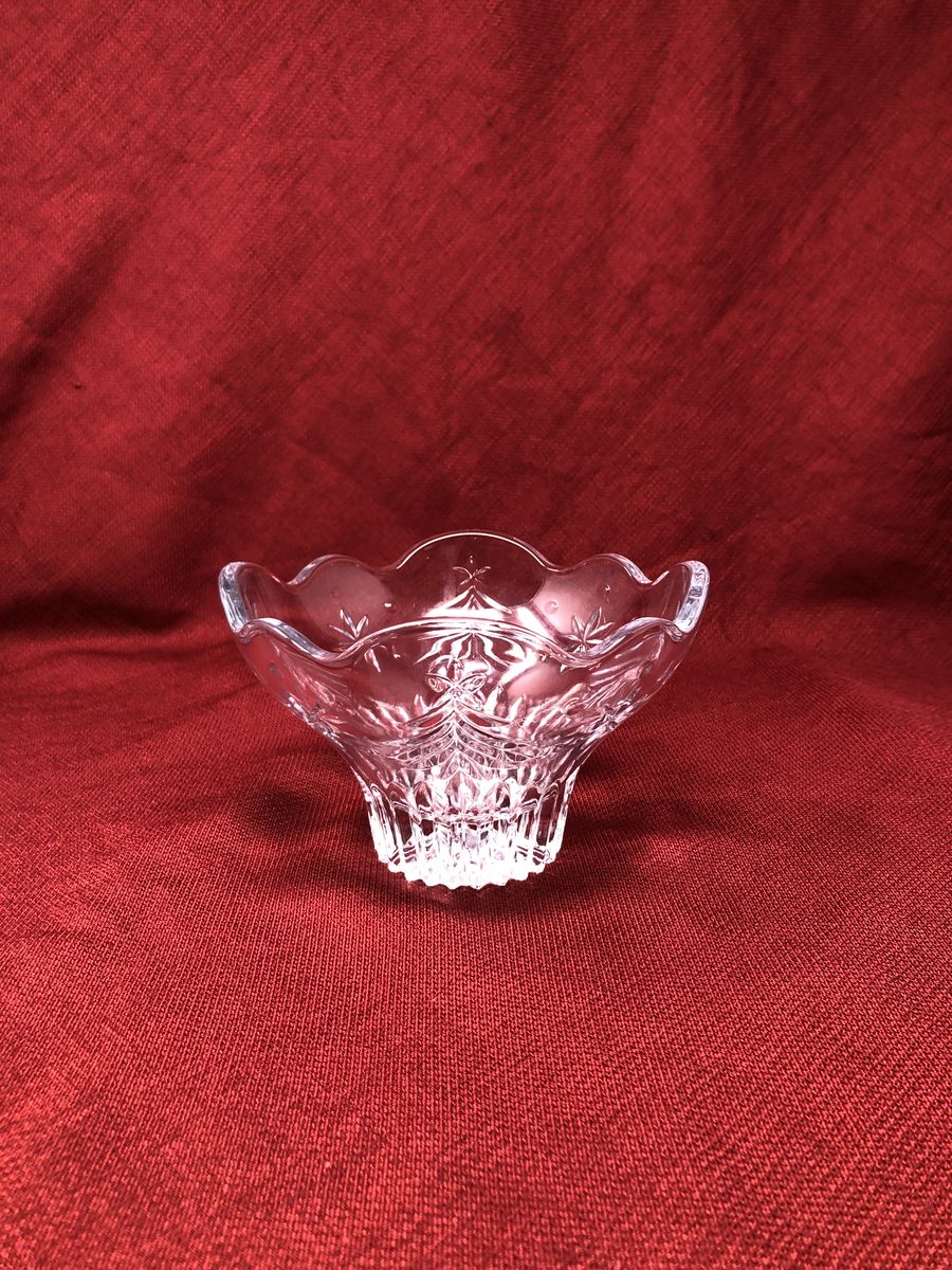 Vintage Mikasa Christmas Tree Night Footed Glass Bowl – 1990s Clear Glass Serving Bowl