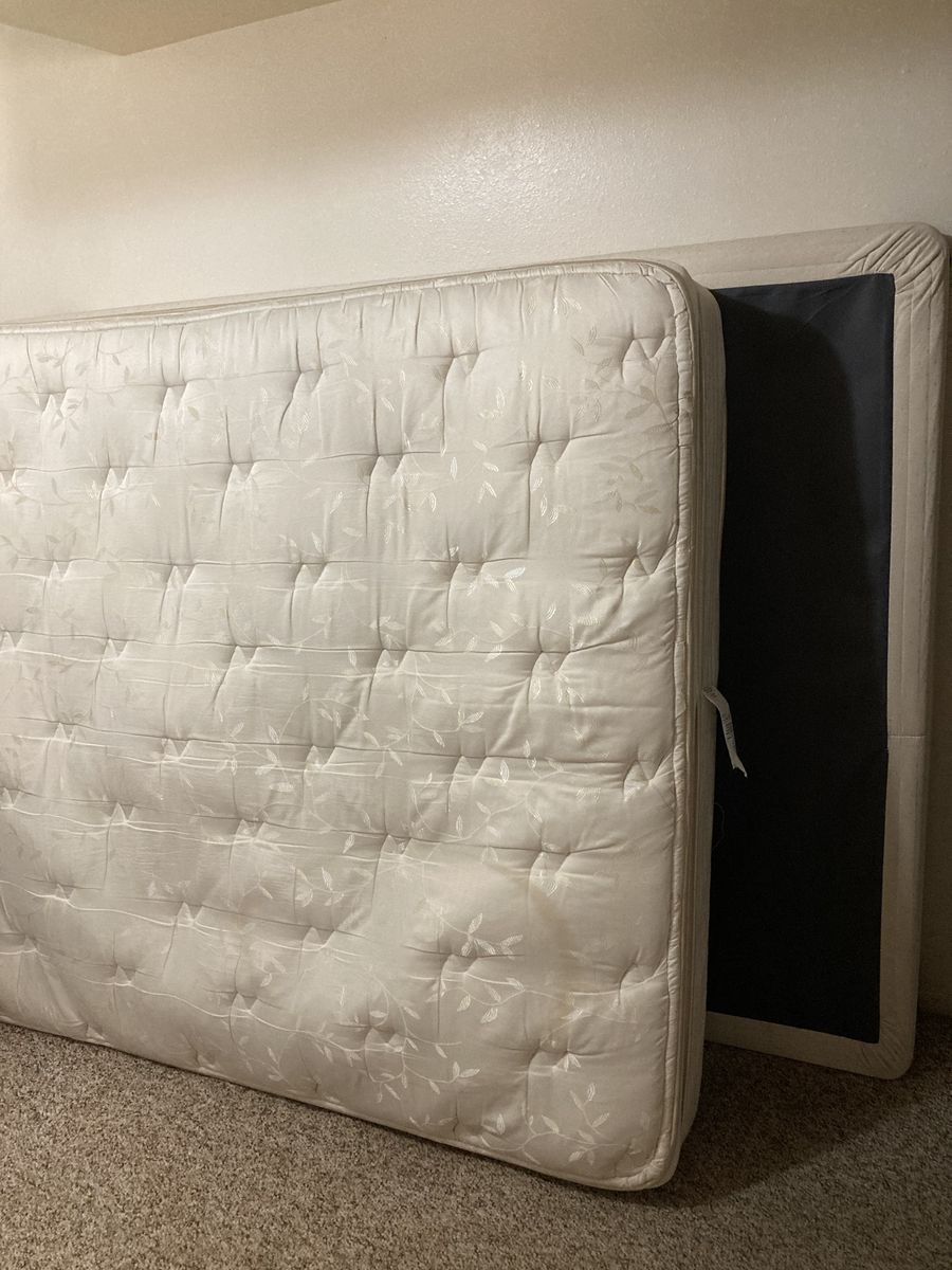 Queen mattress and box spring