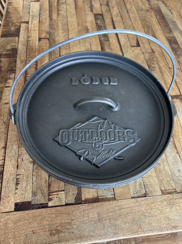 Lodge 6 Quart/12 Inch Dutch Oven NEW