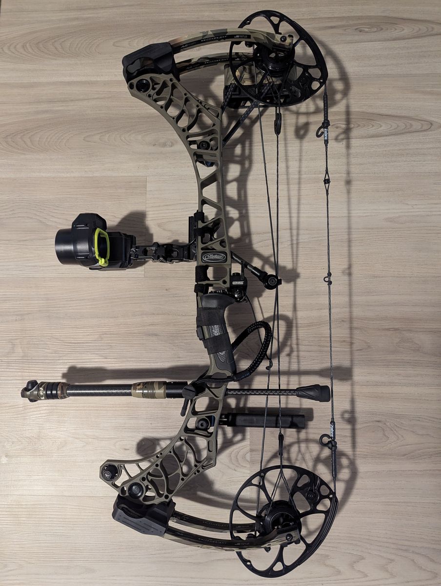 Mathews V3 27" Bow