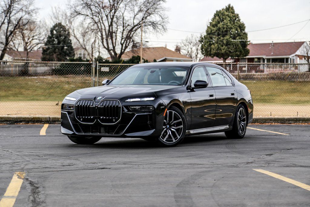 2025 BMW 7 Series 760i xDrive