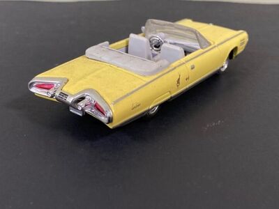 1964 Chrysler Turbine Yellow Diecast Model w Box