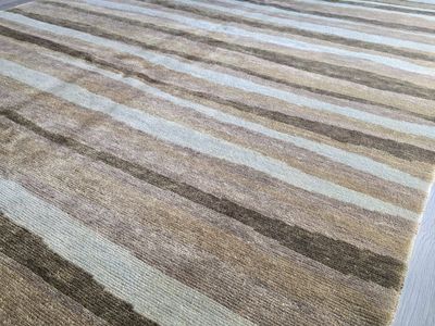 New 6x9 Handmade Wool Rug, Contemporary