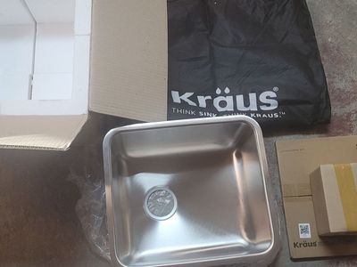 Stainless Steel 17-inch Undermount 16 Gauge Sink