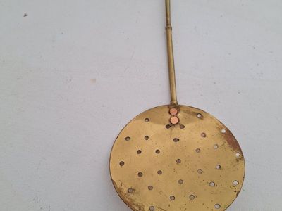 brass laddle