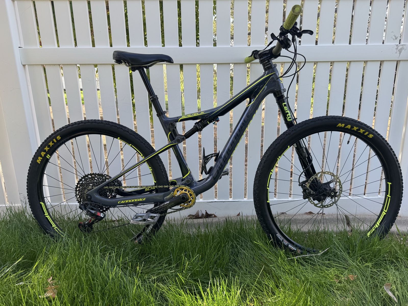 Carbon Canondale Bike Mountain Bike Small NICA