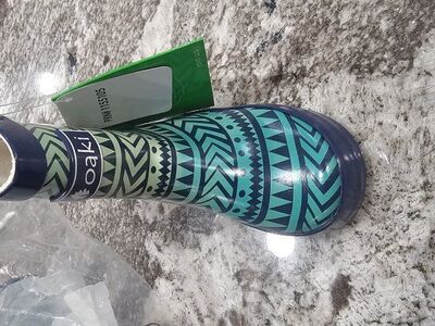 Boys rain boots - new