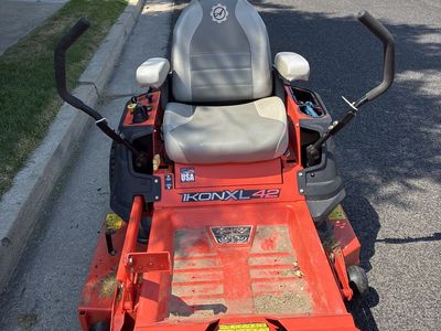 Ariens IKON XL 42 Zero Turn Mower