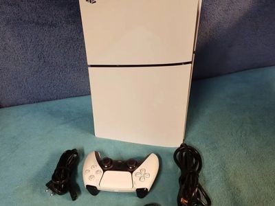 Sony PlayStation 5 PS5 Disc Version Console with Controller and Cables - Excellent Condition