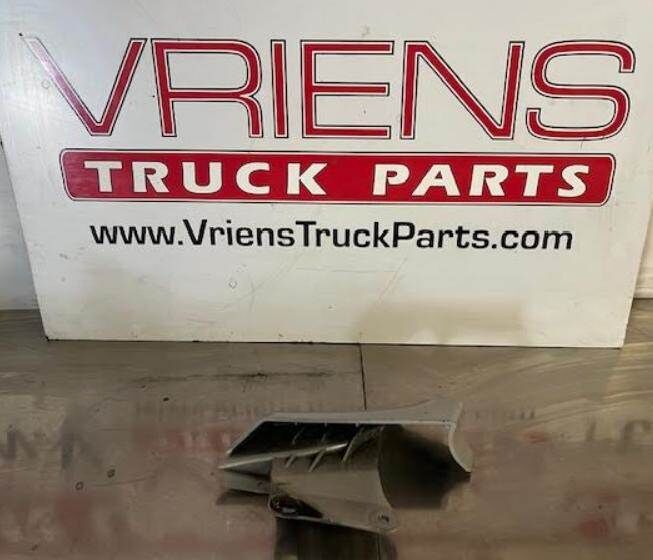 Used Kenworth T680 Left Closeout A-Pillar Mid, Part # R22-1414