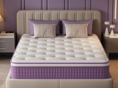 LABOR DAY SALE — 12” HYBRID KING MATTRESS — ONLY $299!