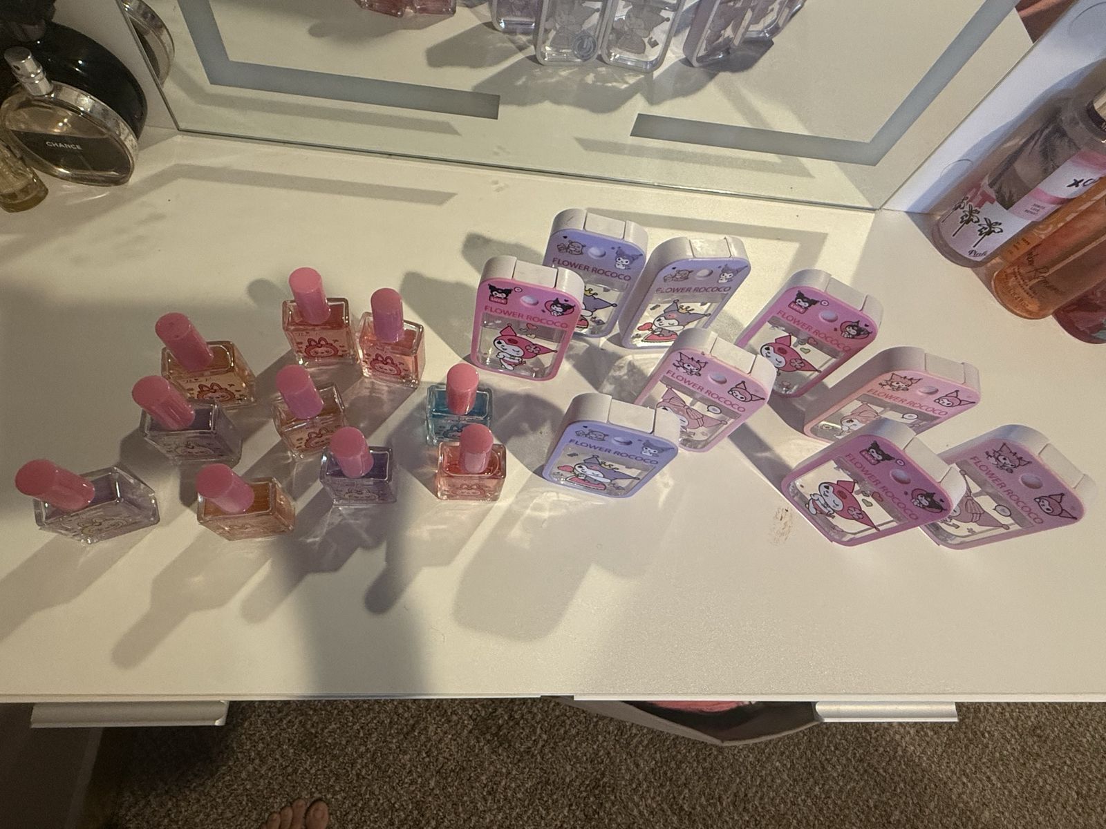 Perfum mini labubu and hello kitty