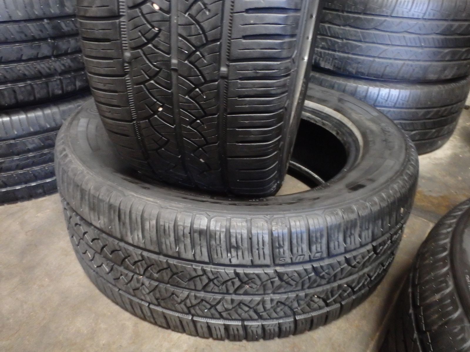 235/55R17 CONTINENTAL TRUE CONTACT PAIR OF TWO USED TIRES