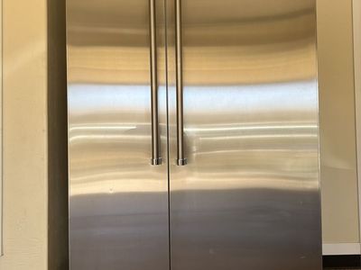Viking Side By Side Refridgerator Freezer