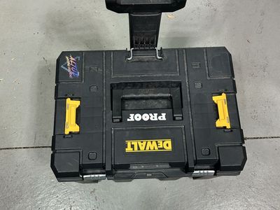 Roll Around Toolbox