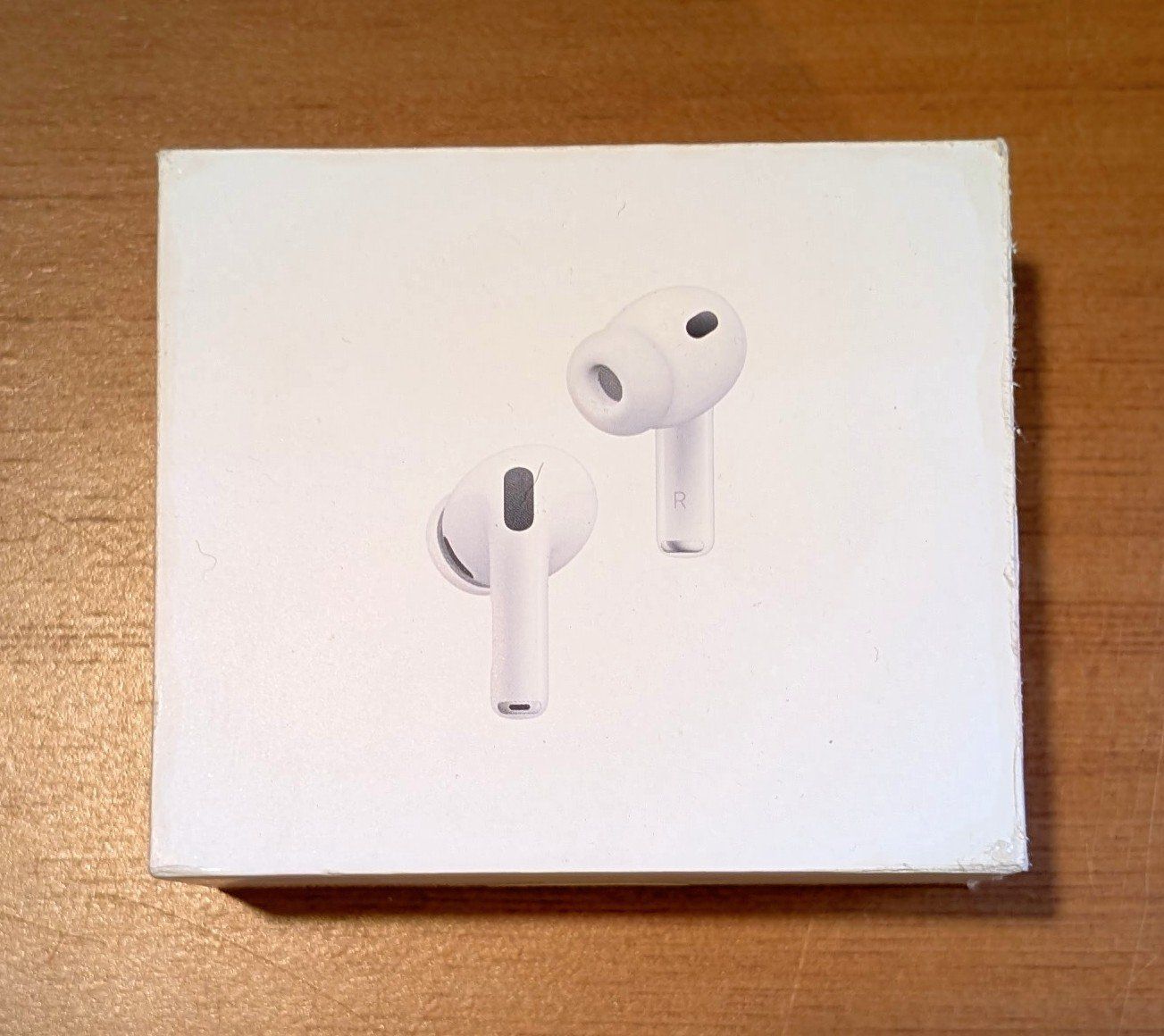 LIKE NEW • UNUSED • Apple AirPods Pro 3