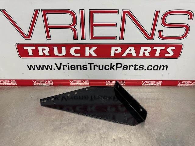 Kenworth T800 Crossmember