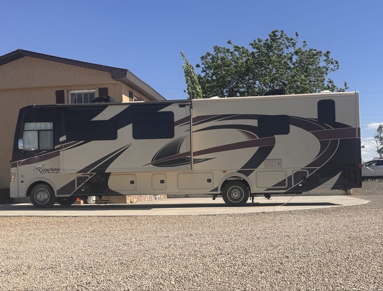 2018 Mirada Motorhome