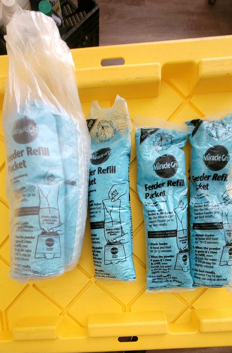 Miracle Gro refill tubes